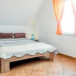 Nyaraló Dom Szeregowy *