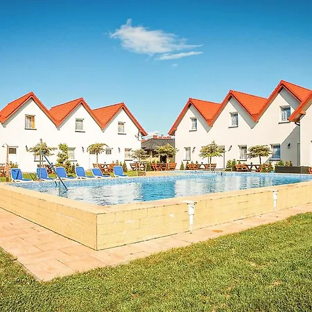 Dom Szeregowy Nyaraló Darłowo